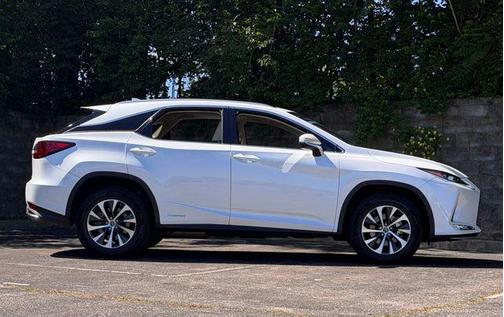 Eminent White Pearl 2022 Lexus RX 450h Base
