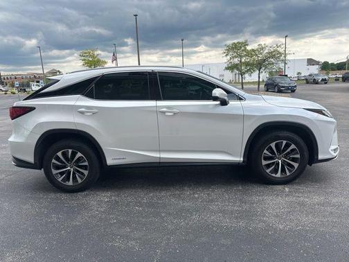 Eminent White Pearl 2022 Lexus RX 450h Base