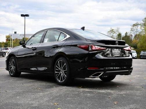 2025 Lexus ES 350 Base