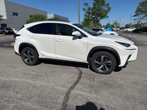 Eminent White Pearl 2018 Lexus NX 300h Base