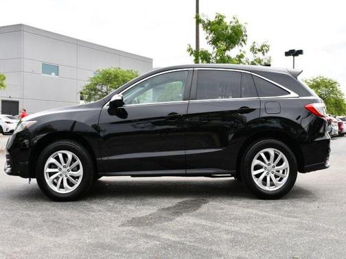 2017 Acura RDX Technology & AcuraWatch Plus Package