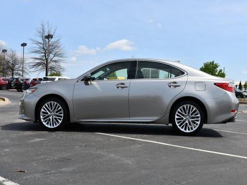 2015 Lexus ES 350 Crafted Line