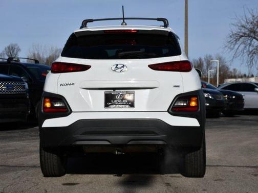 2020 Hyundai KONA SEL