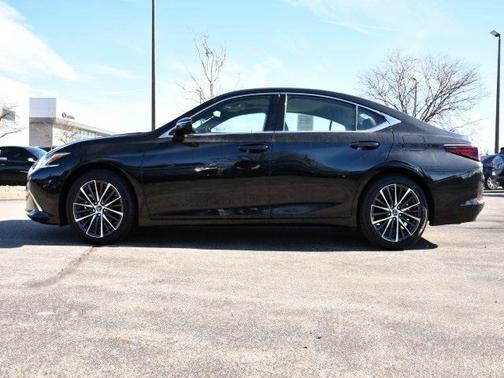 2025 Lexus ES 350 Base