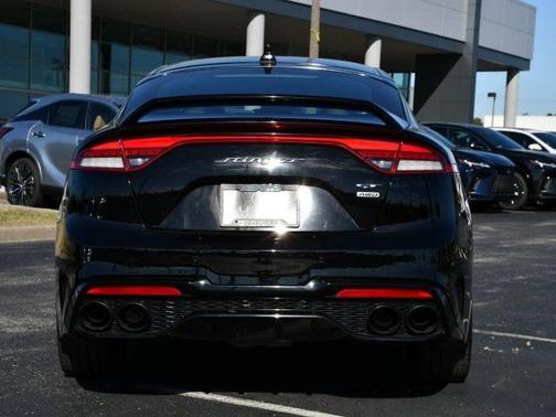 2022 Kia Stinger GT2