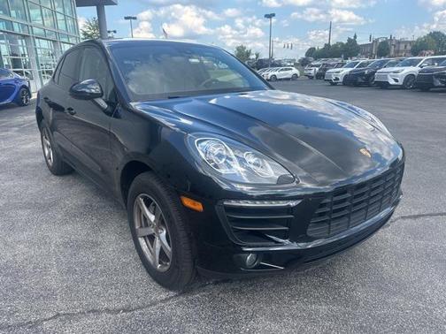 2017 Porsche Macan Base