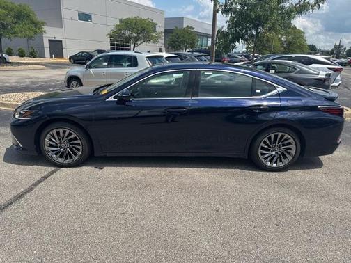 2024 Lexus ES 350 Ultra Luxury