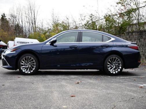 2025 Lexus ES 350 Ultra Luxury