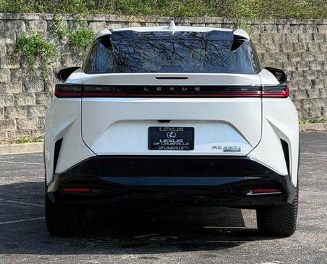 Eminent White Pearl 2024 Lexus RZ 450e Premium