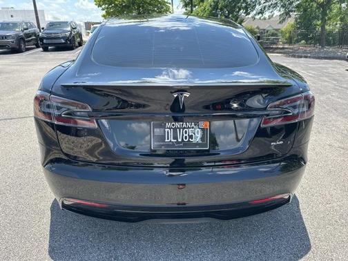 2021 Tesla Model S Plaid