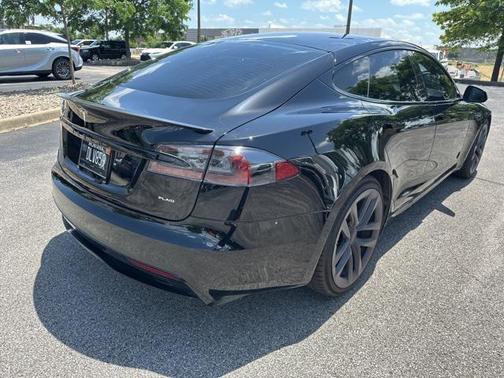 2021 Tesla Model S Plaid