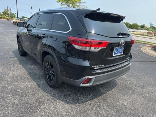 2017 Toyota Highlander Limited Platinum