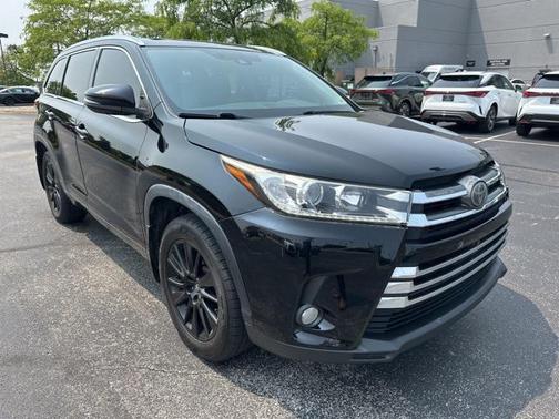 2017 Toyota Highlander Limited Platinum