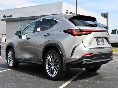 2025 Lexus NX 350h Premium