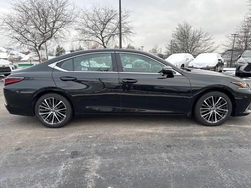 2025 Lexus ES 350 Base