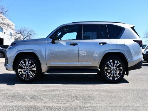 2026 Lexus LX 600 Luxury