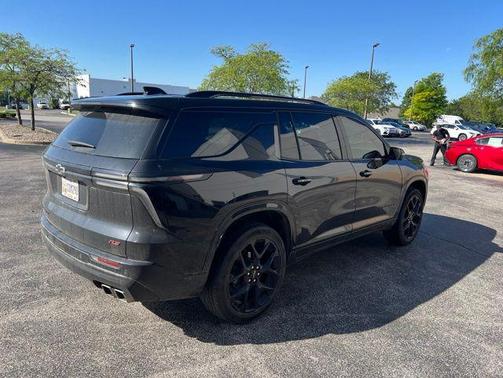 Mosaic Black Metallic 2024 Chevrolet Traverse RS