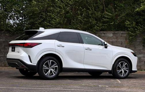 White Pearl 2024 Lexus RX 350 Premium