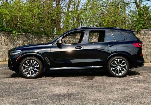 2020 BMW X5 M50i