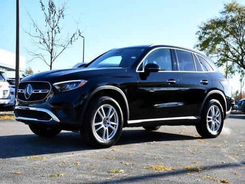 2025 Mercedes-Benz GLC 300 Base