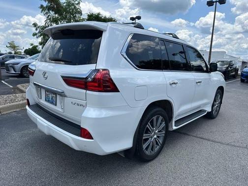 2016 Lexus LX 570 Base
