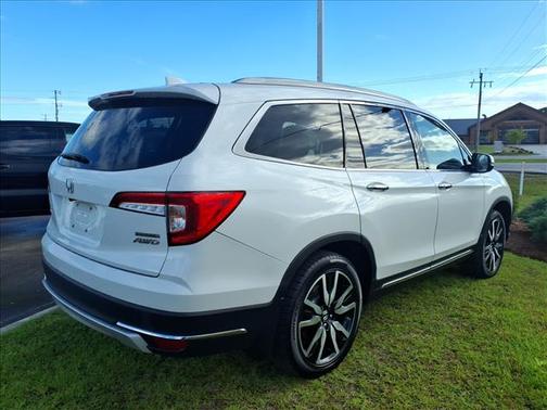Platinum White Pearl 2021 Honda Pilot