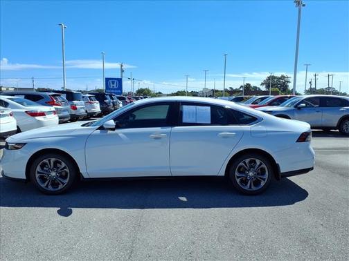 2023 Honda Accord 