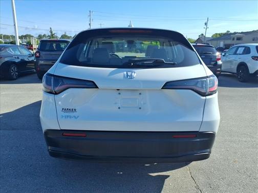 Platinum White Pearl 2023 Honda HR-V