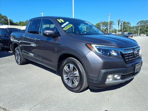Modern Steel Metallic 2019 Honda Ridgeline