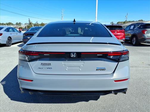 2024 Honda Accord Hybrid 
