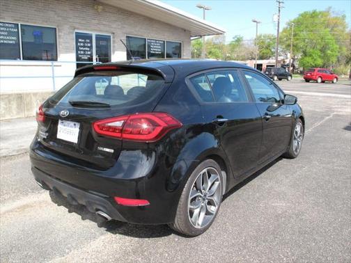 2016 Kia Forte SX