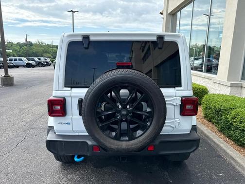 2022 Jeep Wrangler Unlimited 4xe Sahara