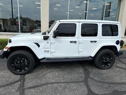 2022 Jeep Wrangler Unlimited 4xe Sahara