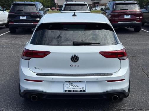 2022 Volkswagen Golf GTI 2.0T S