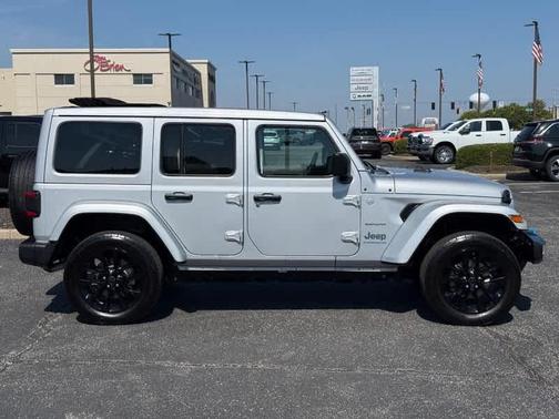 2024 Jeep Wrangler 4xe Sahara