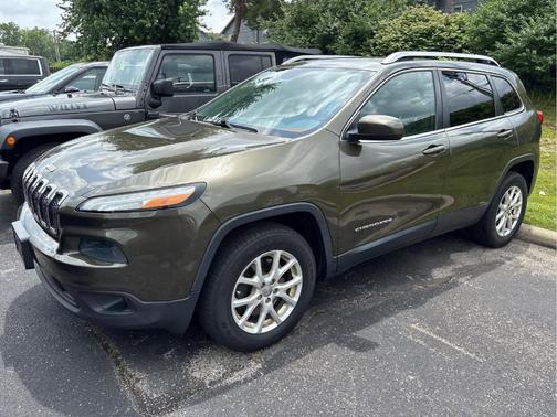 Eco Green Pearlcoat 2014 Jeep Cherokee Latitude