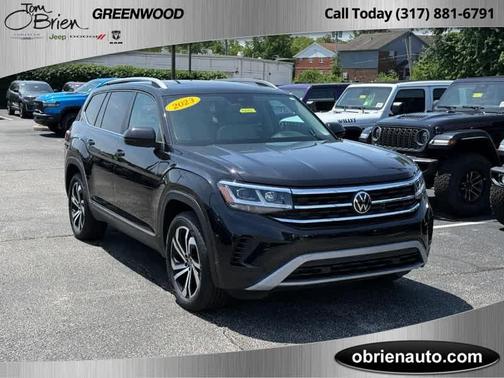 Deep Black Pearl Effect 2023 Volkswagen Atlas 3.6L SEL