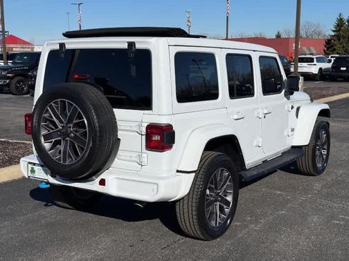 2022 Jeep Wrangler Unlimited 4xe Sahara