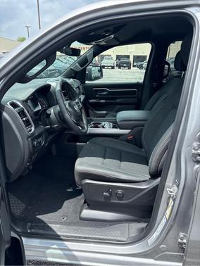 Billet Silver Metallic Clearcoat 2025 RAM 1500 Big Horn/Lone Star