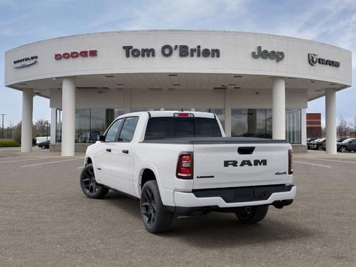 Bright White Clearcoat 2027 RAM 1500 Laramie