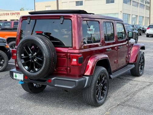 2022 Jeep Wrangler Unlimited 4xe Sahara