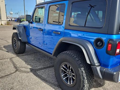 Hydro Blue Pearlcoat 2025 Jeep Wrangler Sport