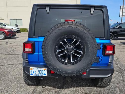 Hydro Blue Pearlcoat 2025 Jeep Wrangler Sport