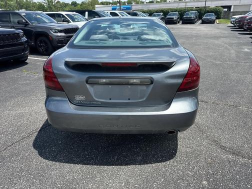 2005 Pontiac Grand Prix Base