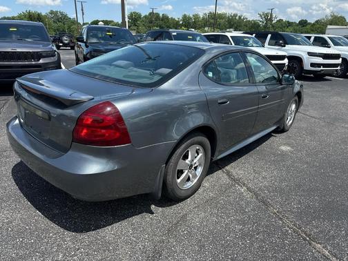 2005 Pontiac Grand Prix Base