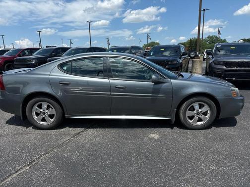 2005 Pontiac Grand Prix Base