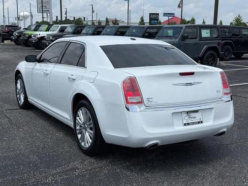 2014 Chrysler 300 Base