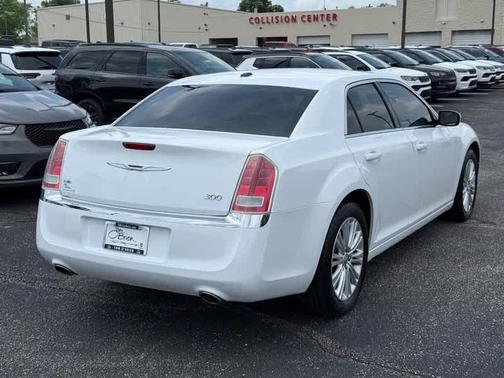 2014 Chrysler 300 Base