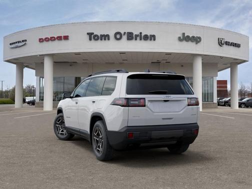 Bright White Clearcoat 2026 Jeep Cherokee LAREDO/LIMITED