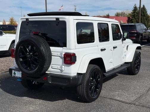 2024 Jeep Wrangler 4xe Sahara